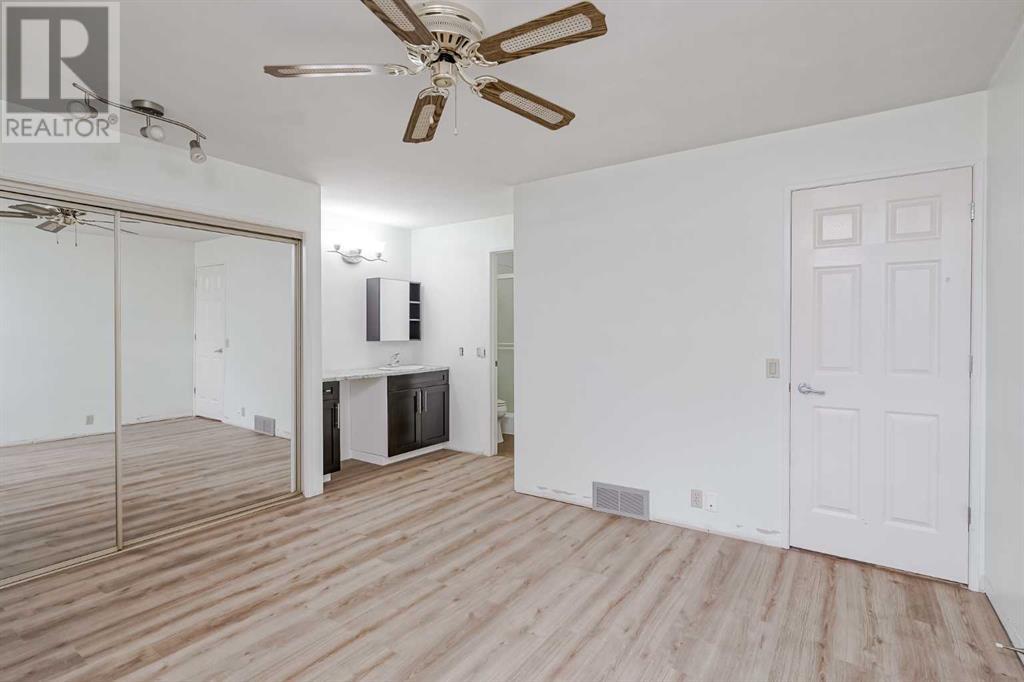 Single Family House 4 Level for Sale in  Radcliffe Place SE Albert Park/Radisson Heights Calgary 