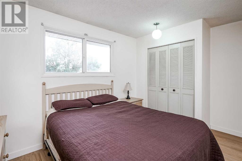 Single Family House 4 Level for Sale in  Radcliffe Place SE Albert Park/Radisson Heights Calgary 