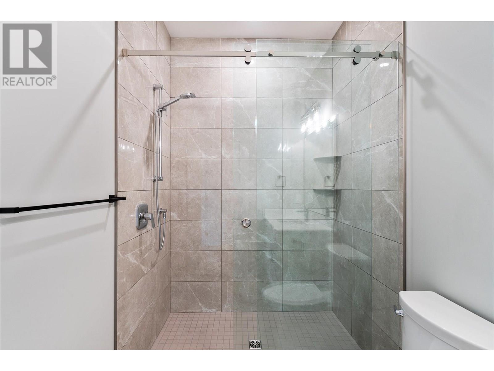 Photo 21 of 1330 10 Street Sw Unit 14, Salmon Arm BC