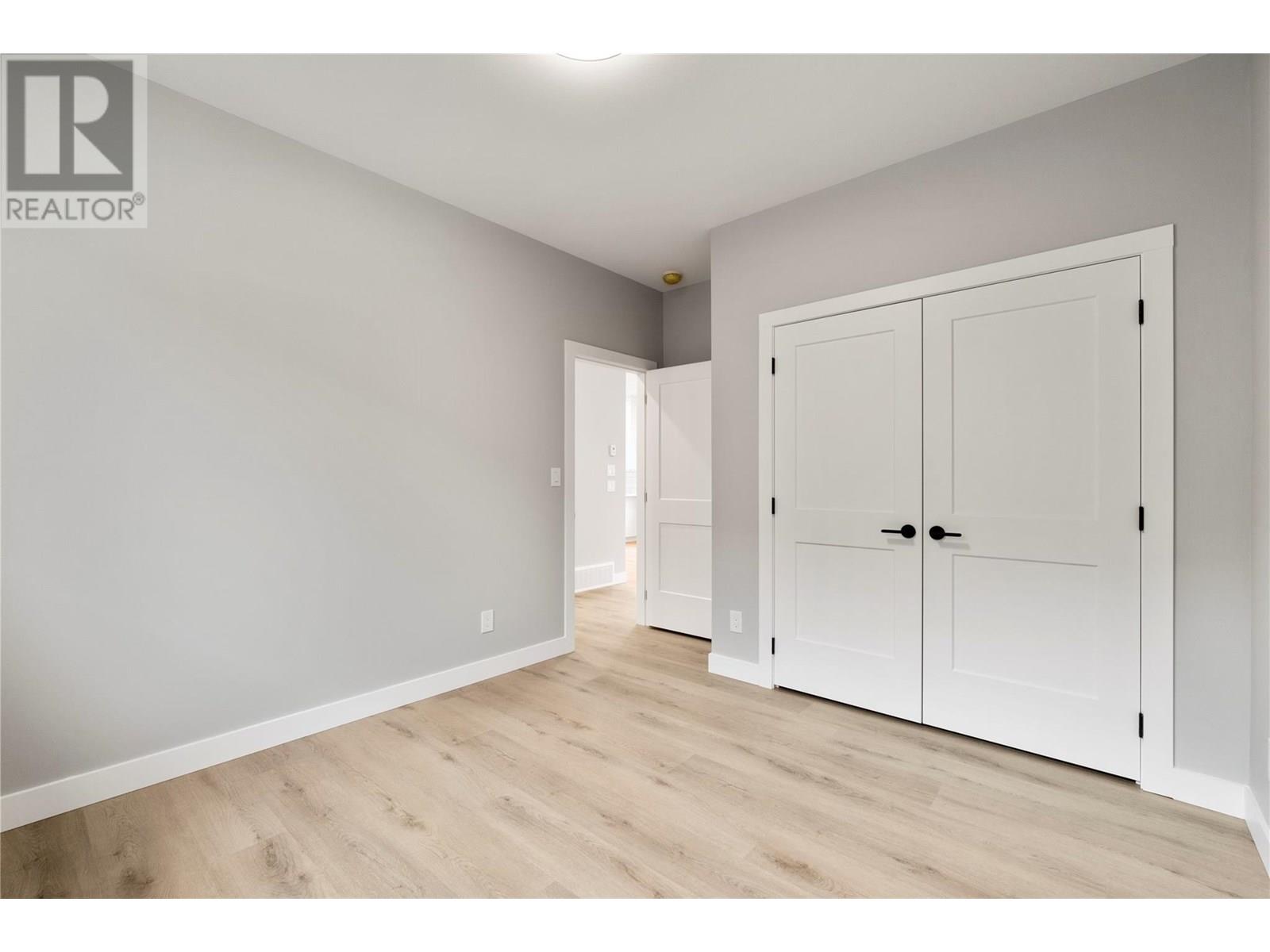 Photo 5 of 1330 10 Street Sw Unit 14, Salmon Arm BC