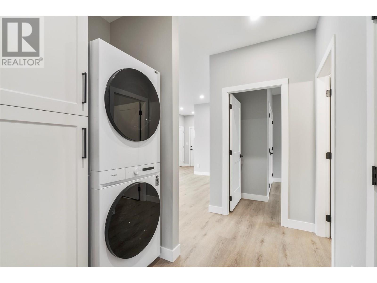 Photo 6 of 1330 10 Street Sw Unit 14, Salmon Arm BC