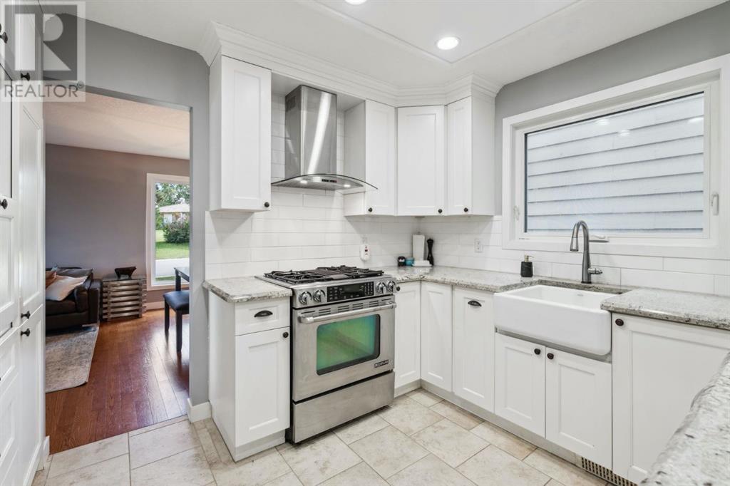 Single Family House for Sale in  Woodbrook Road SW Woodbine Calgary 