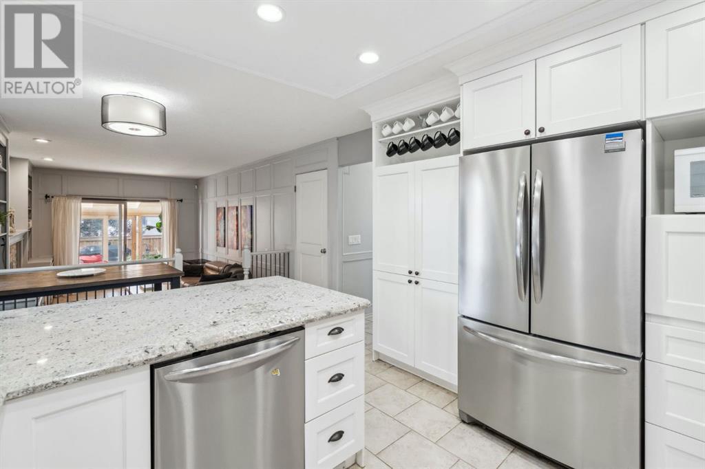Single Family House for Sale in  Woodbrook Road SW Woodbine Calgary 