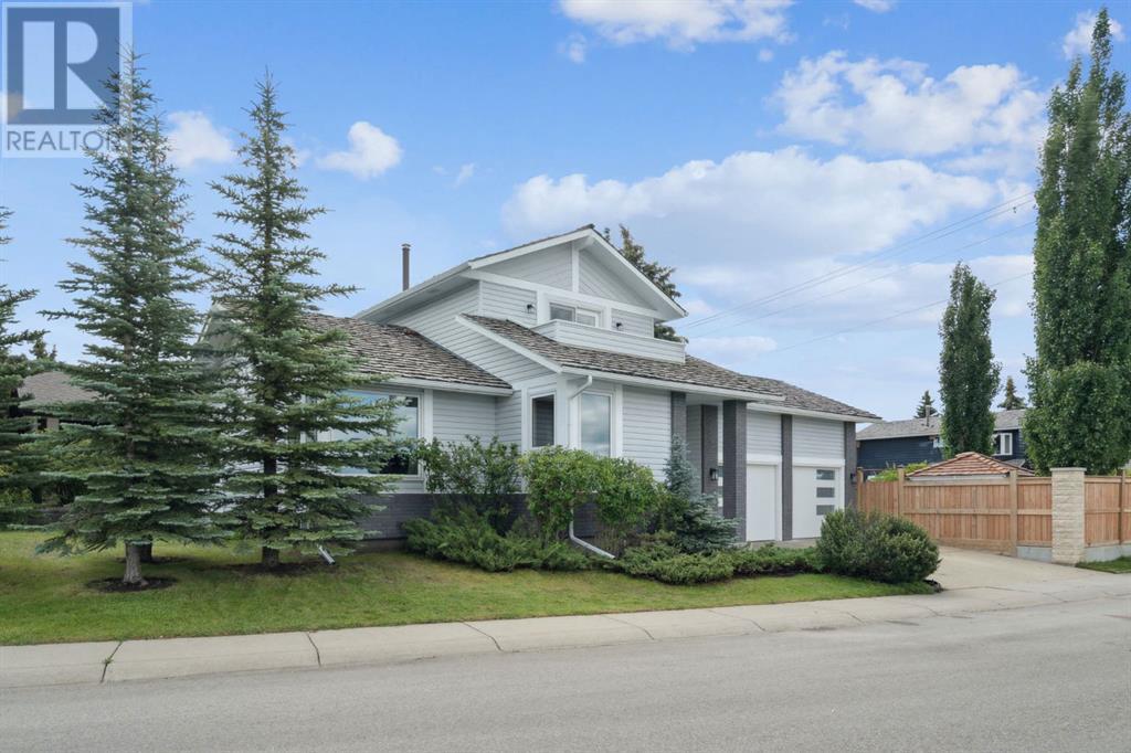 Single Family House for Sale in  Woodbrook Road SW Woodbine Calgary 