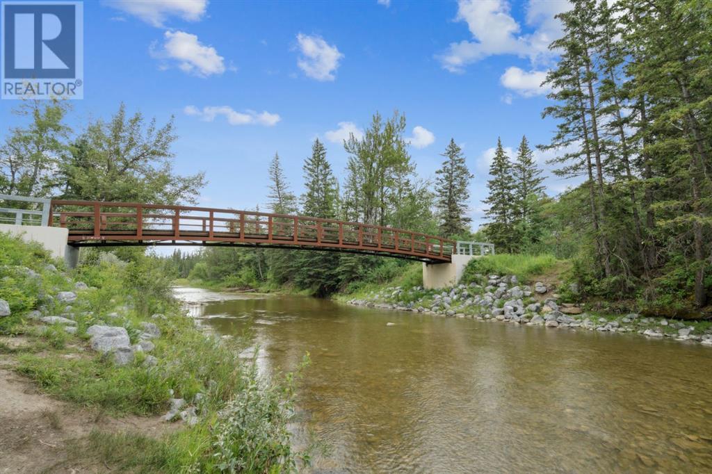 Single Family House for Sale in  Woodbrook Road SW Woodbine Calgary 