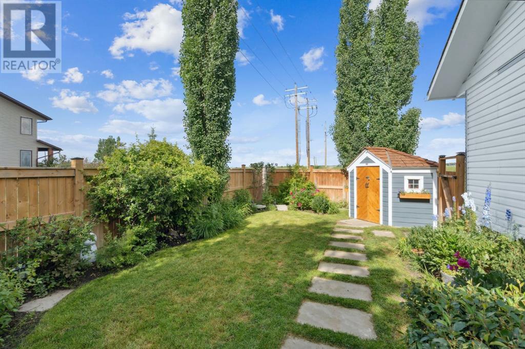 Single Family House for Sale in  Woodbrook Road SW Woodbine Calgary 
