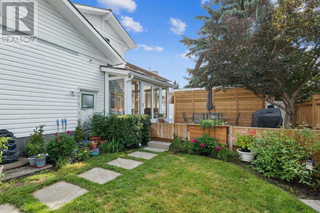 Single Family House for Sale in  Woodbrook Road SW Woodbine Calgary 