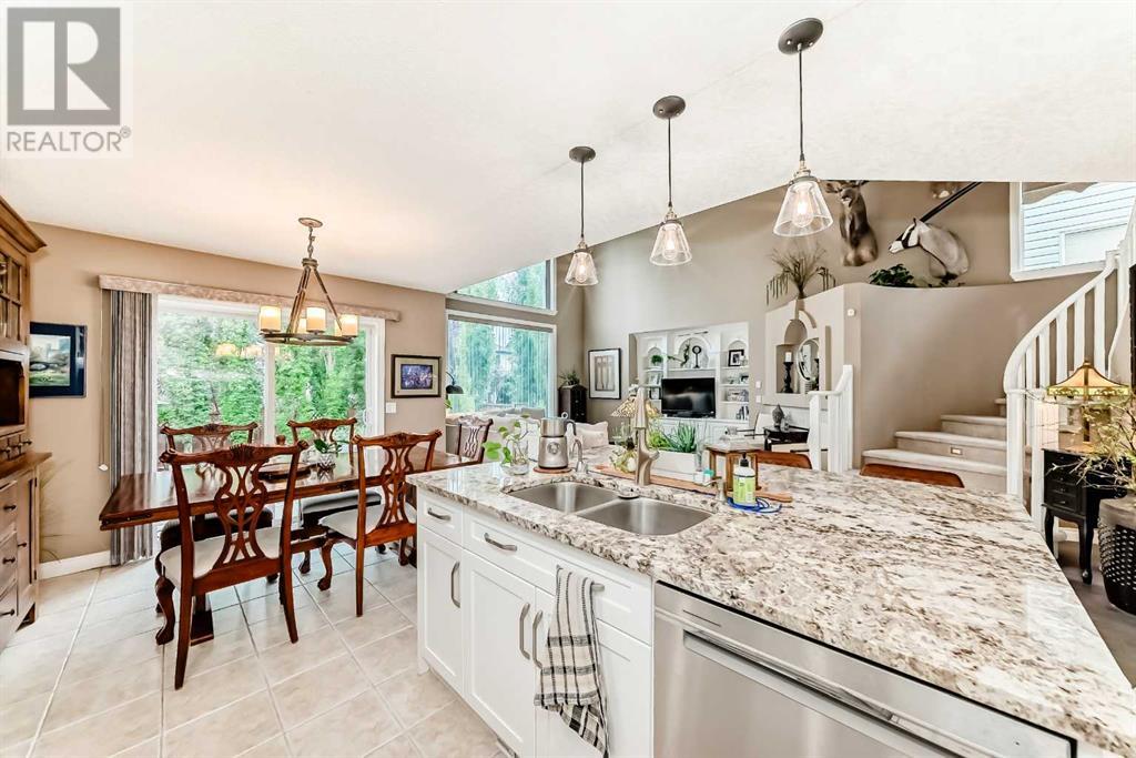 Single Family House for Sale in  Tuscany Meadows Heights NW Tuscany Calgary 