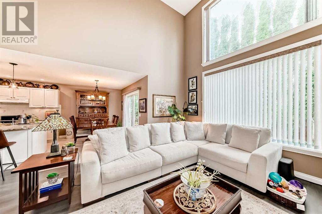 Single Family House for Sale in  Tuscany Meadows Heights NW Tuscany Calgary 