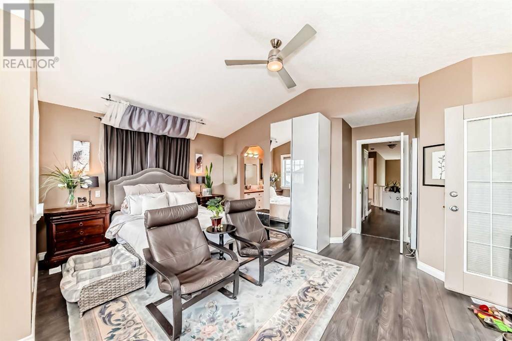 Single Family House for Sale in  Tuscany Meadows Heights NW Tuscany Calgary 