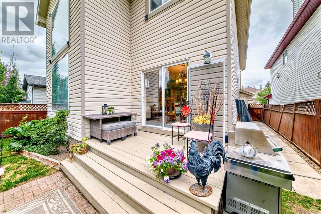 Single Family House for Sale in  Tuscany Meadows Heights NW Tuscany Calgary 