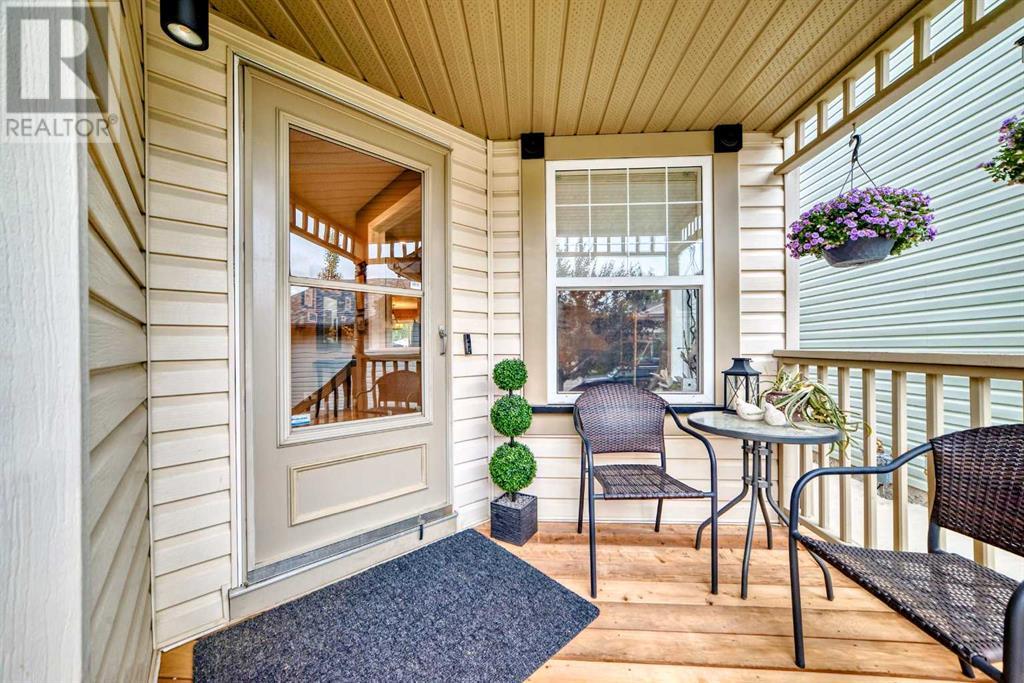 Single Family House for Sale in  Tuscany Meadows Heights NW Tuscany Calgary 
