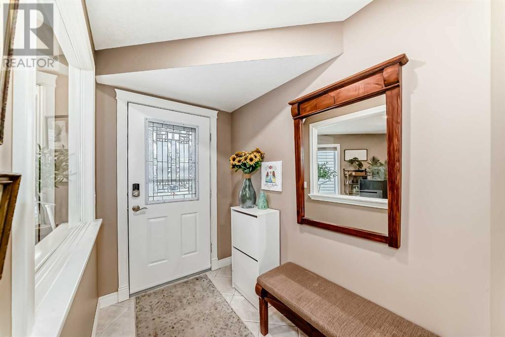 Single Family House for Sale in  Tuscany Meadows Heights NW Tuscany Calgary 