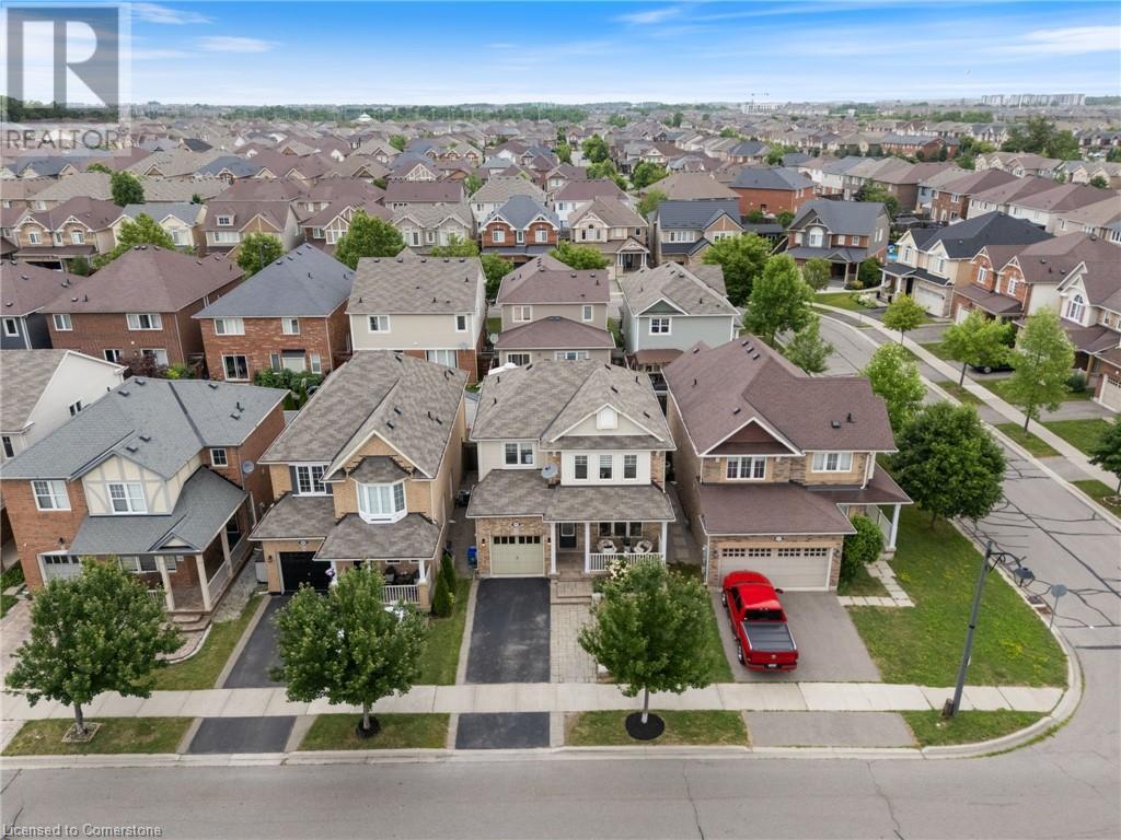 Photo 28 of 993 Whewell Trail, Milton ON