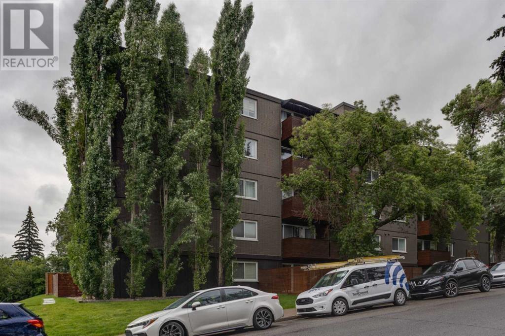 Single Family House for Sale in    Street SW Lower Mount Royal Calgary 