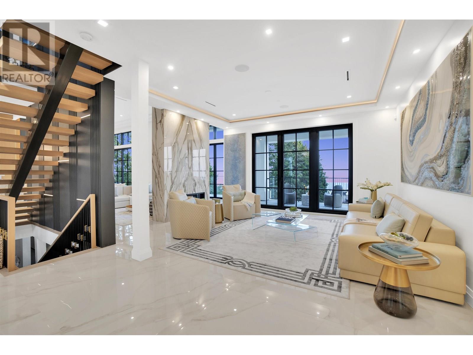 1419 BRAMWELL ROAD, West Vancouver