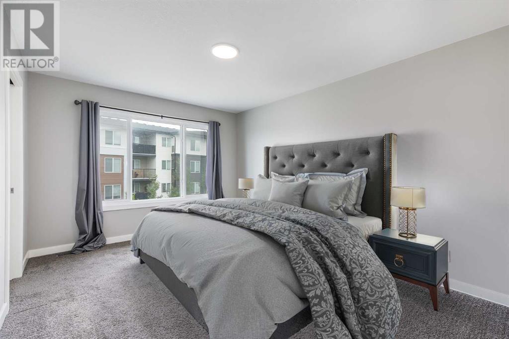 Single Family House for Sale in  Evansfield Gate NW Evanston Calgary 