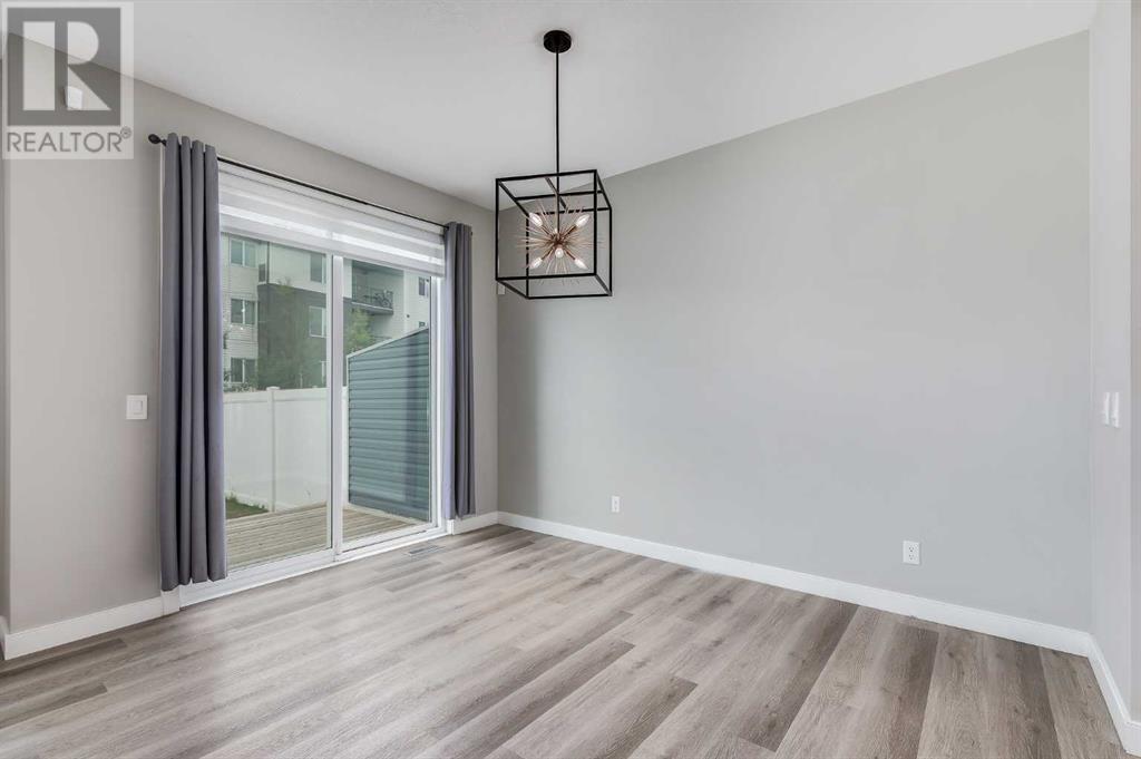 Single Family House for Sale in  Evansfield Gate NW Evanston Calgary 