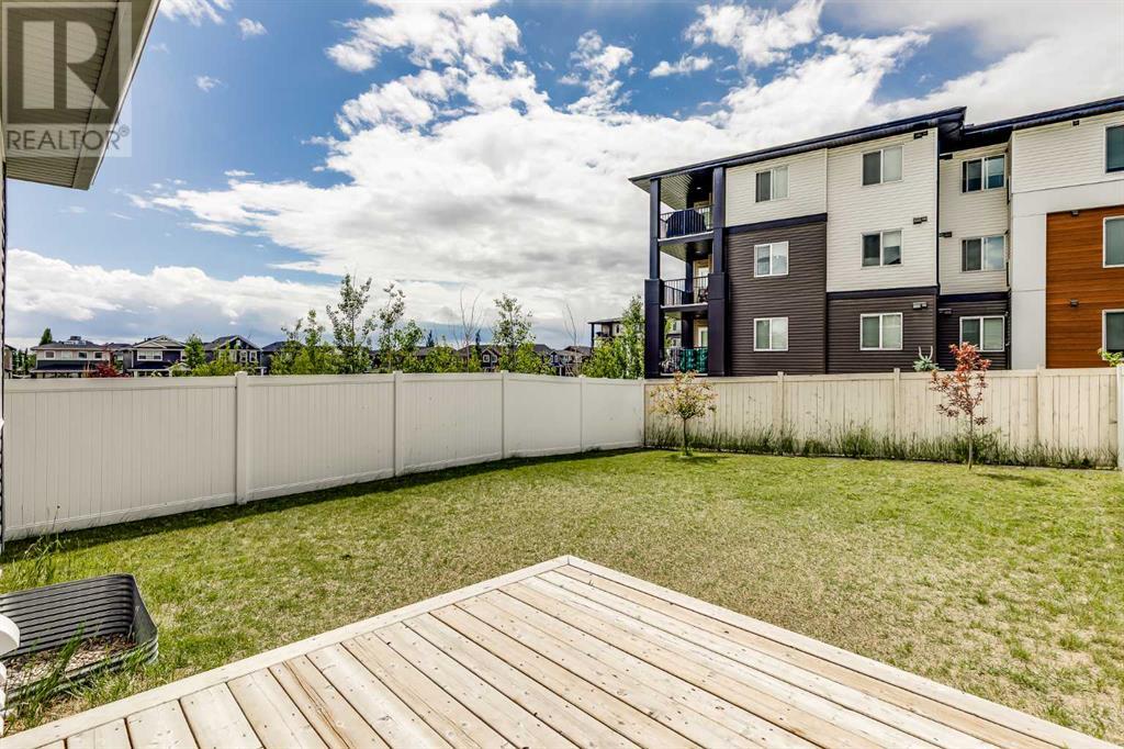Single Family House for Sale in  Evansfield Gate NW Evanston Calgary 