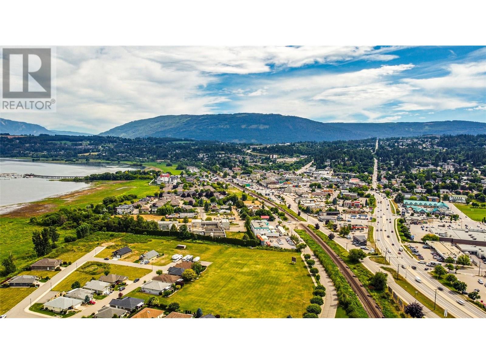 Photo 15 of 601 Beatty Avenue Nw Unit 20, Salmon Arm BC