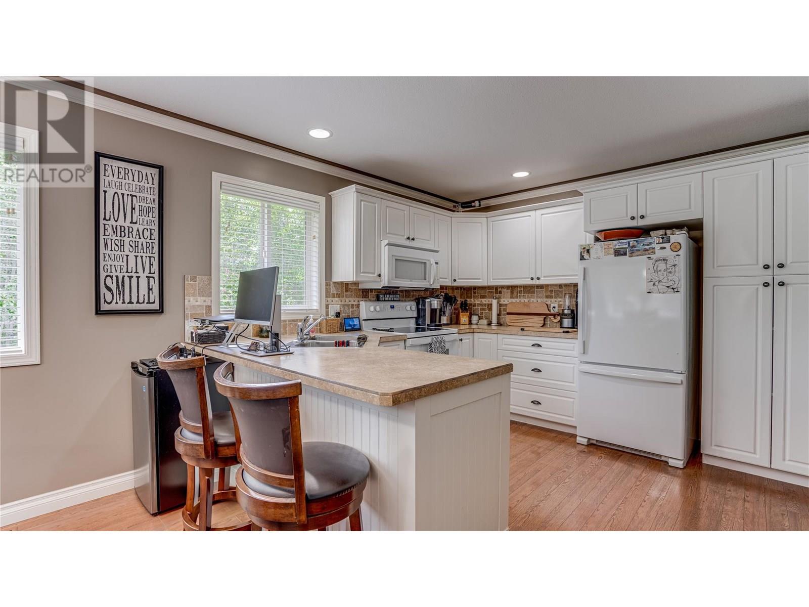Photo 10 of 601 Beatty Avenue Nw Unit 20, Salmon Arm BC
