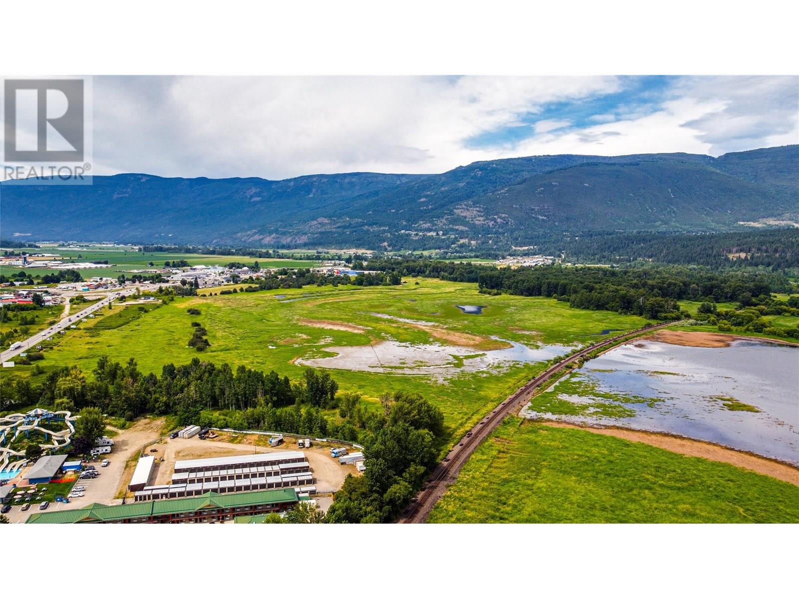 Photo 24 of 601 Beatty Avenue Nw Unit 20, Salmon Arm BC