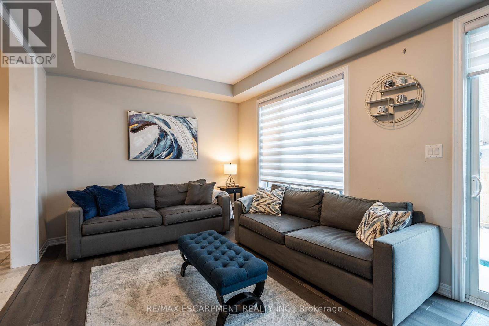Photo 23 of 66 Pelican Lane, Hamilton ON