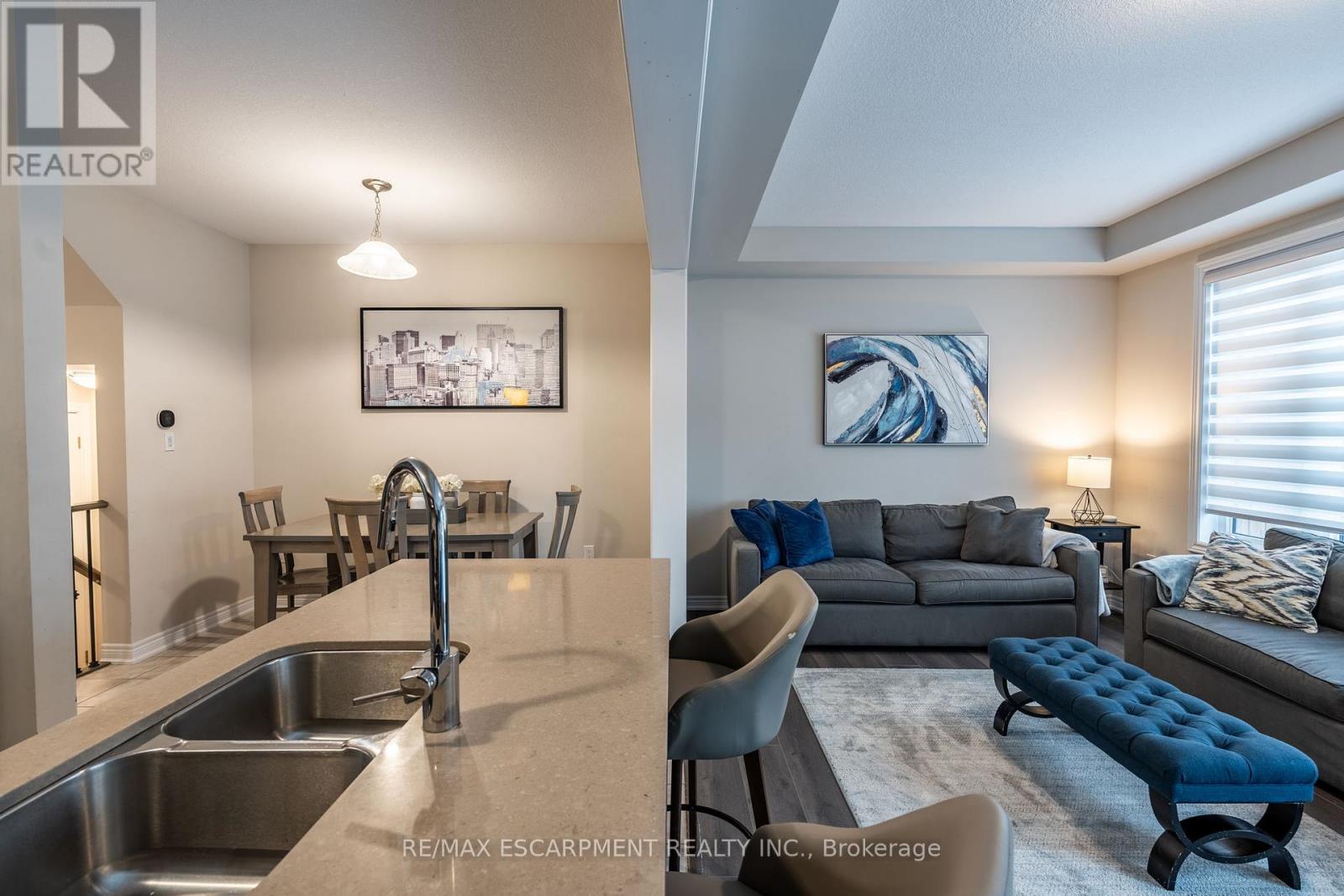 Photo 15 of 66 Pelican Lane, Hamilton ON