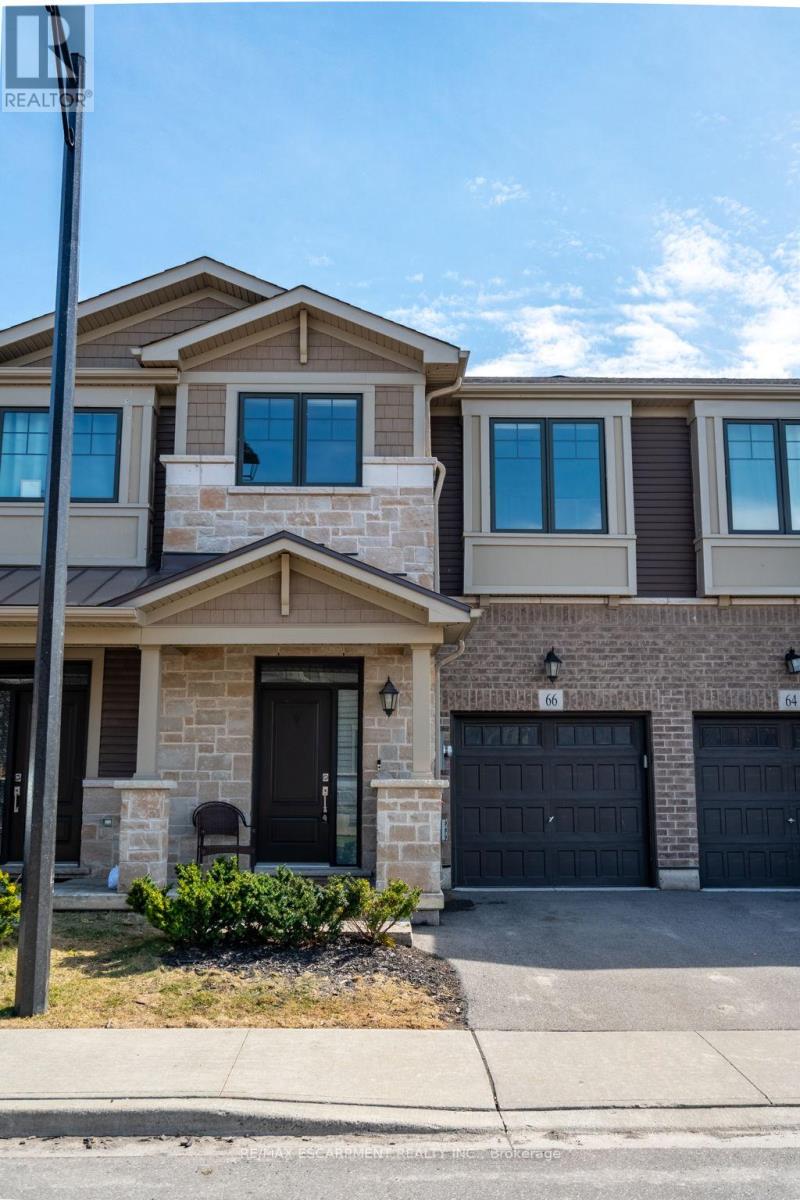 Photo 39 of 66 Pelican Lane, Hamilton ON