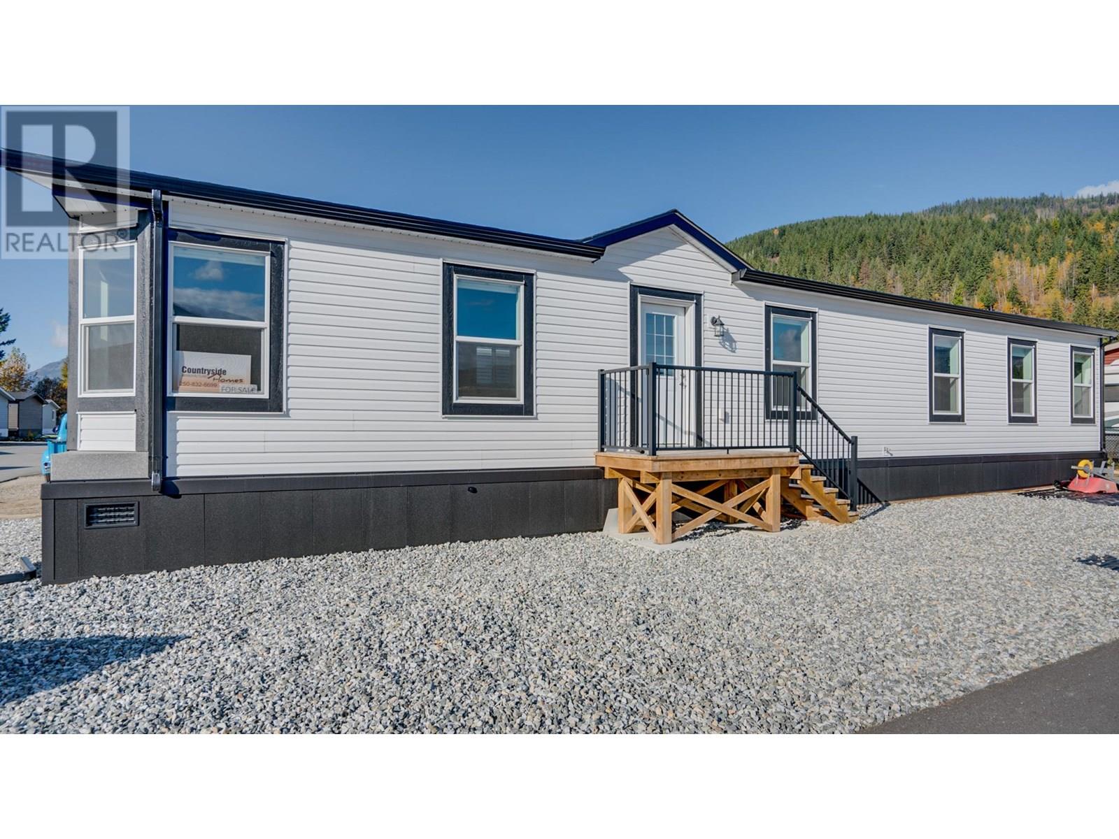 Photo 6 of 1705 Hillier Road E Unit 23, Sicamous BC
