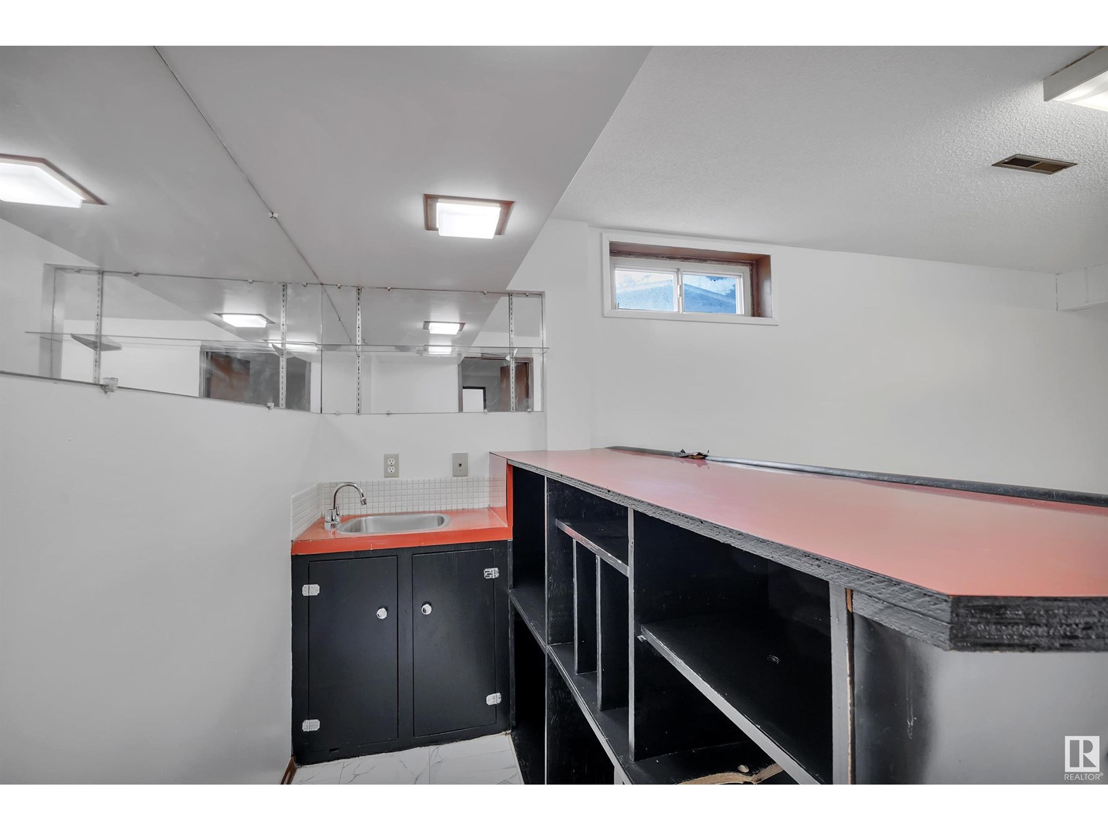 Photo 39 of 7203 138 Av Nw, Edmonton AB