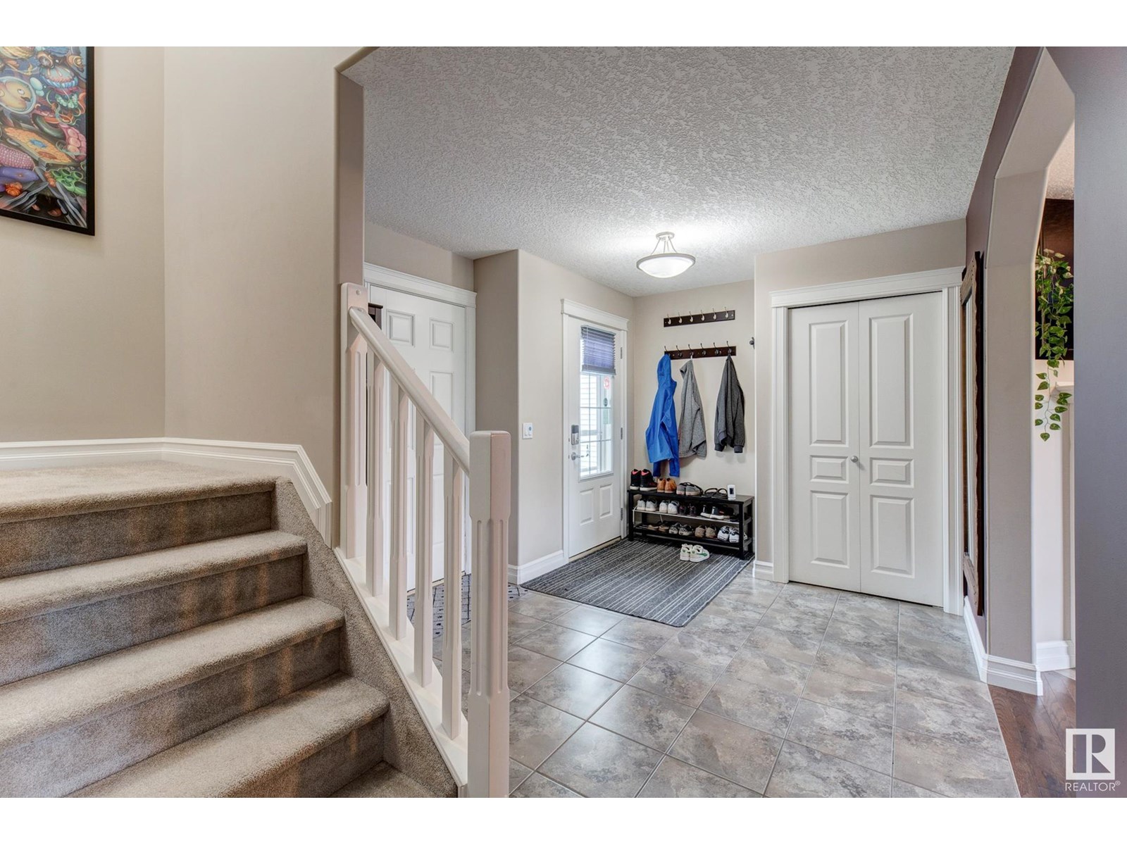 Photo 10 of 6112 11 Av Sw, Edmonton AB