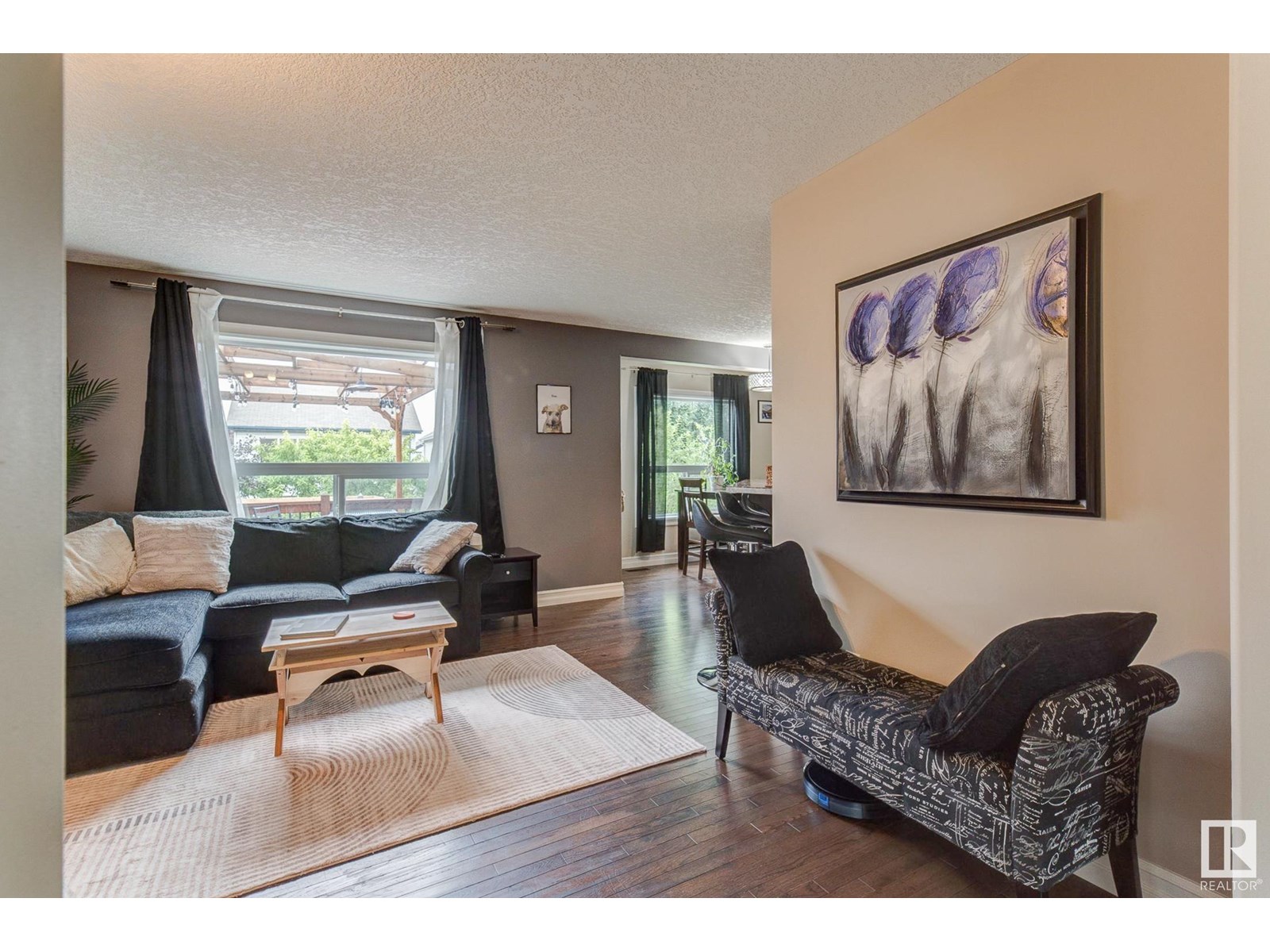 Photo 18 of 6112 11 Av Sw, Edmonton AB
