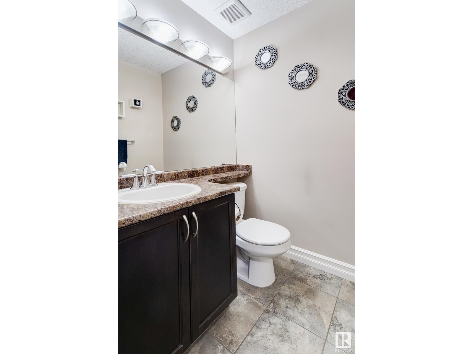 Photo 28 of 6112 11 Av Sw, Edmonton AB