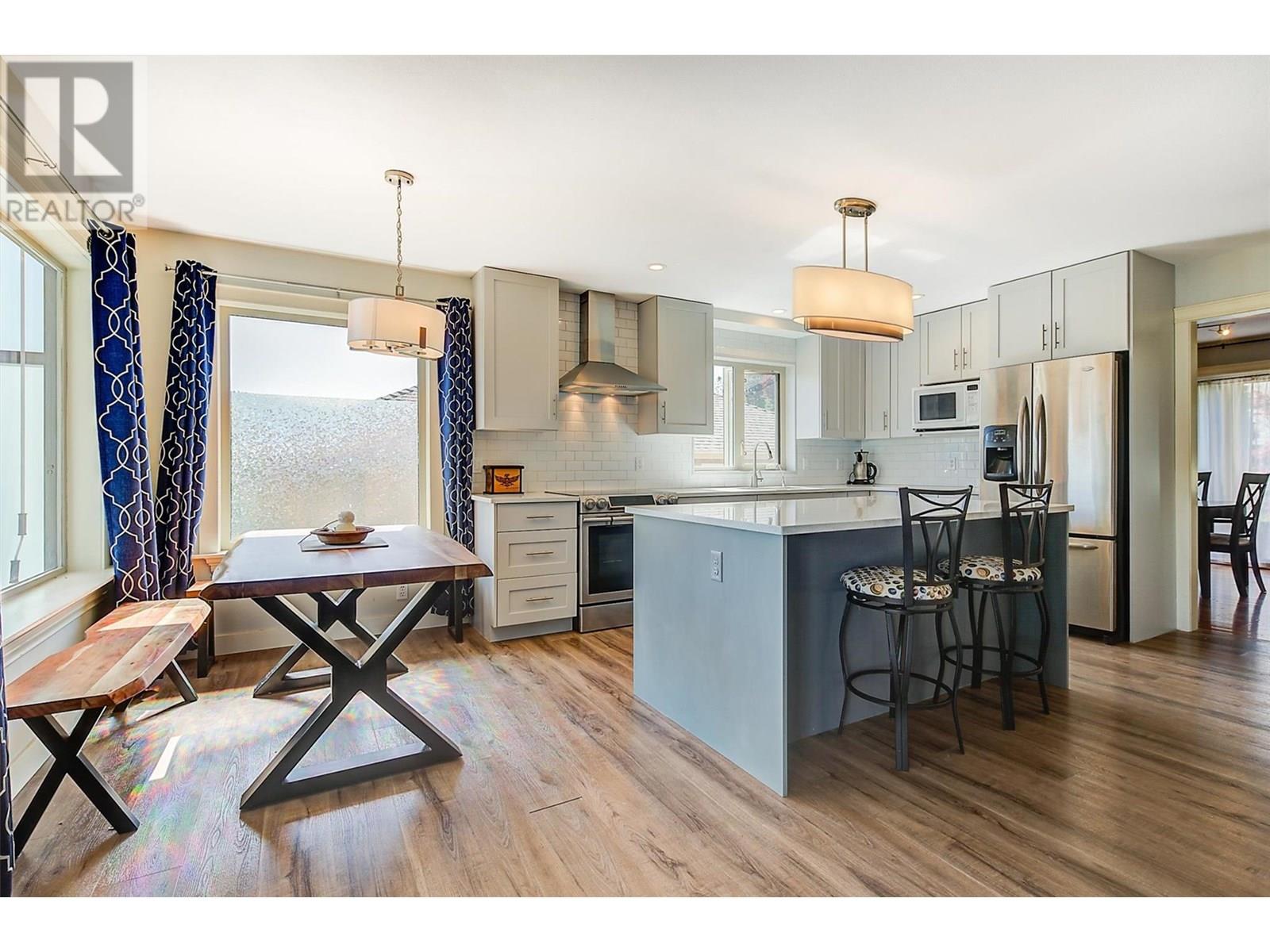  2069 Horizon Drive, West Kelowna