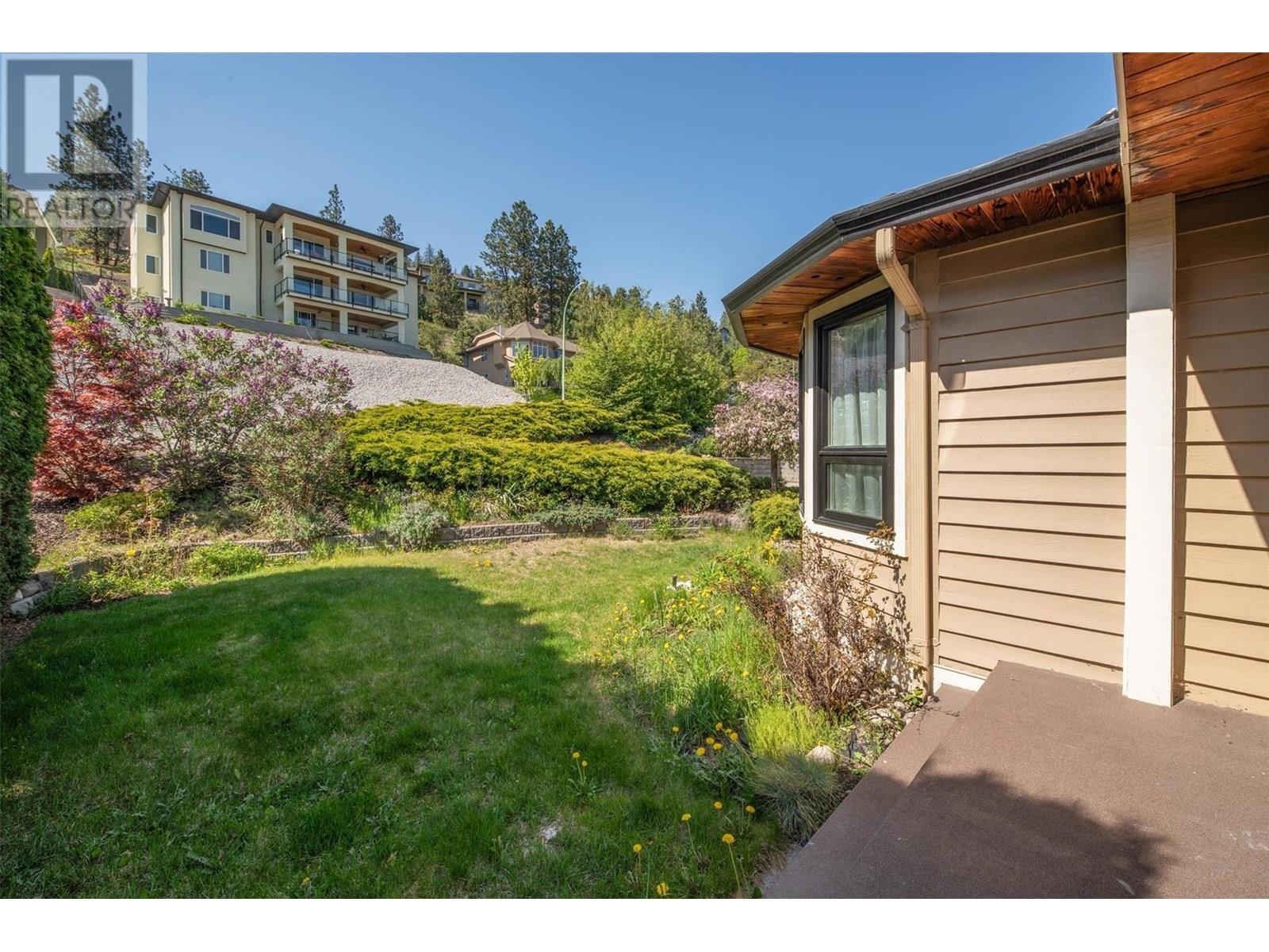  2069 Horizon Drive, West Kelowna