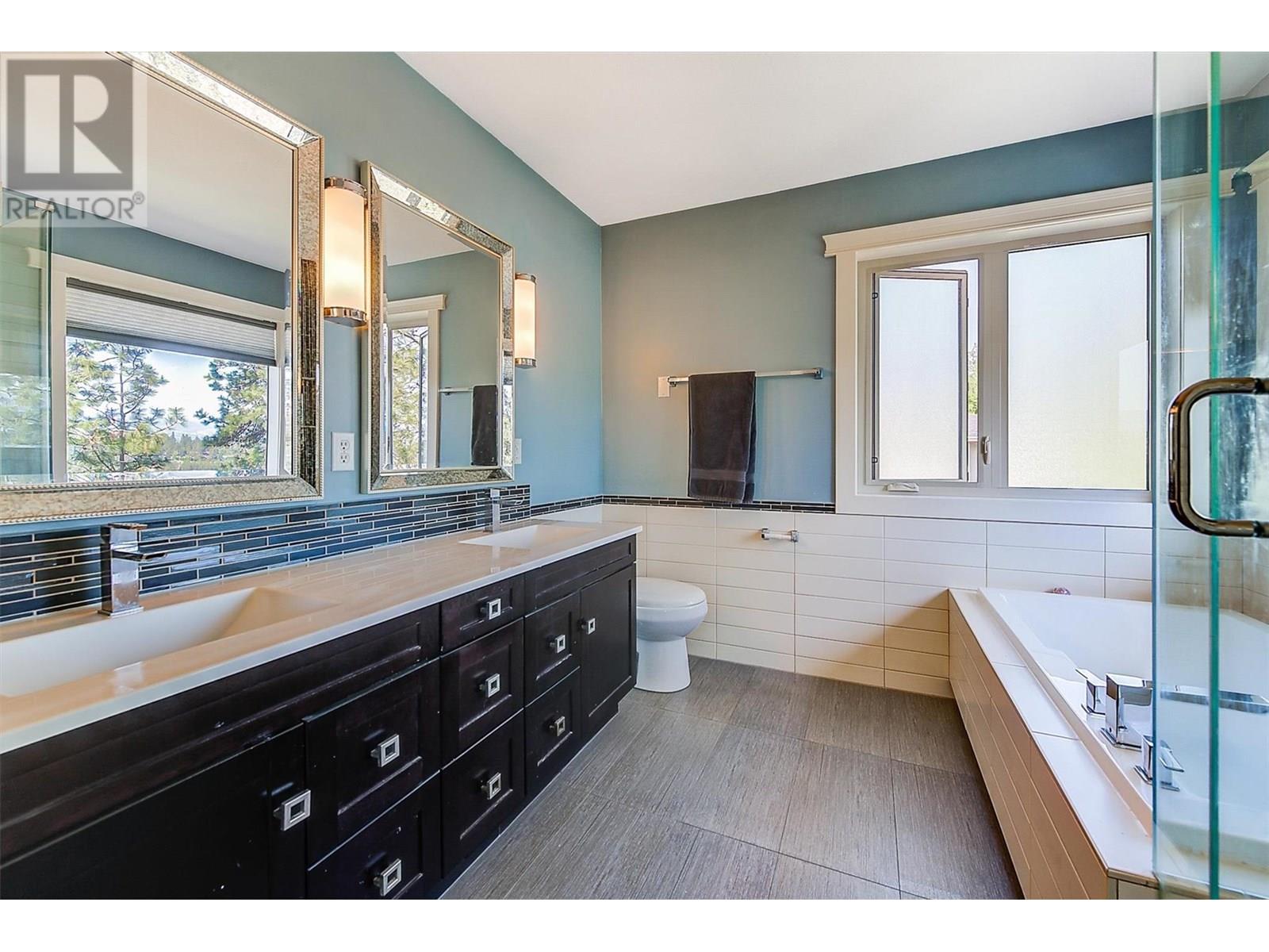  2069 Horizon Drive, West Kelowna