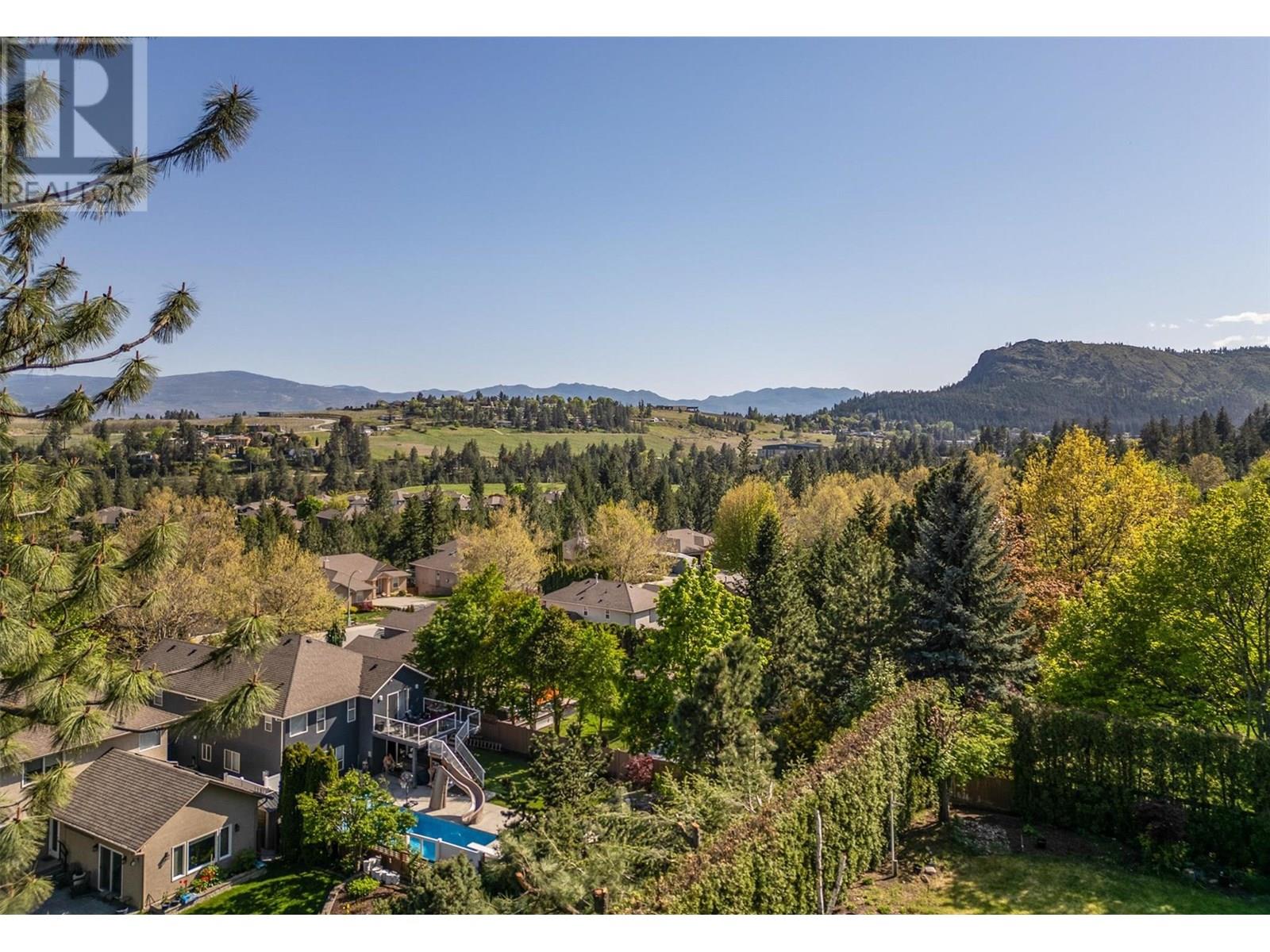 2069 Horizon Drive, West Kelowna