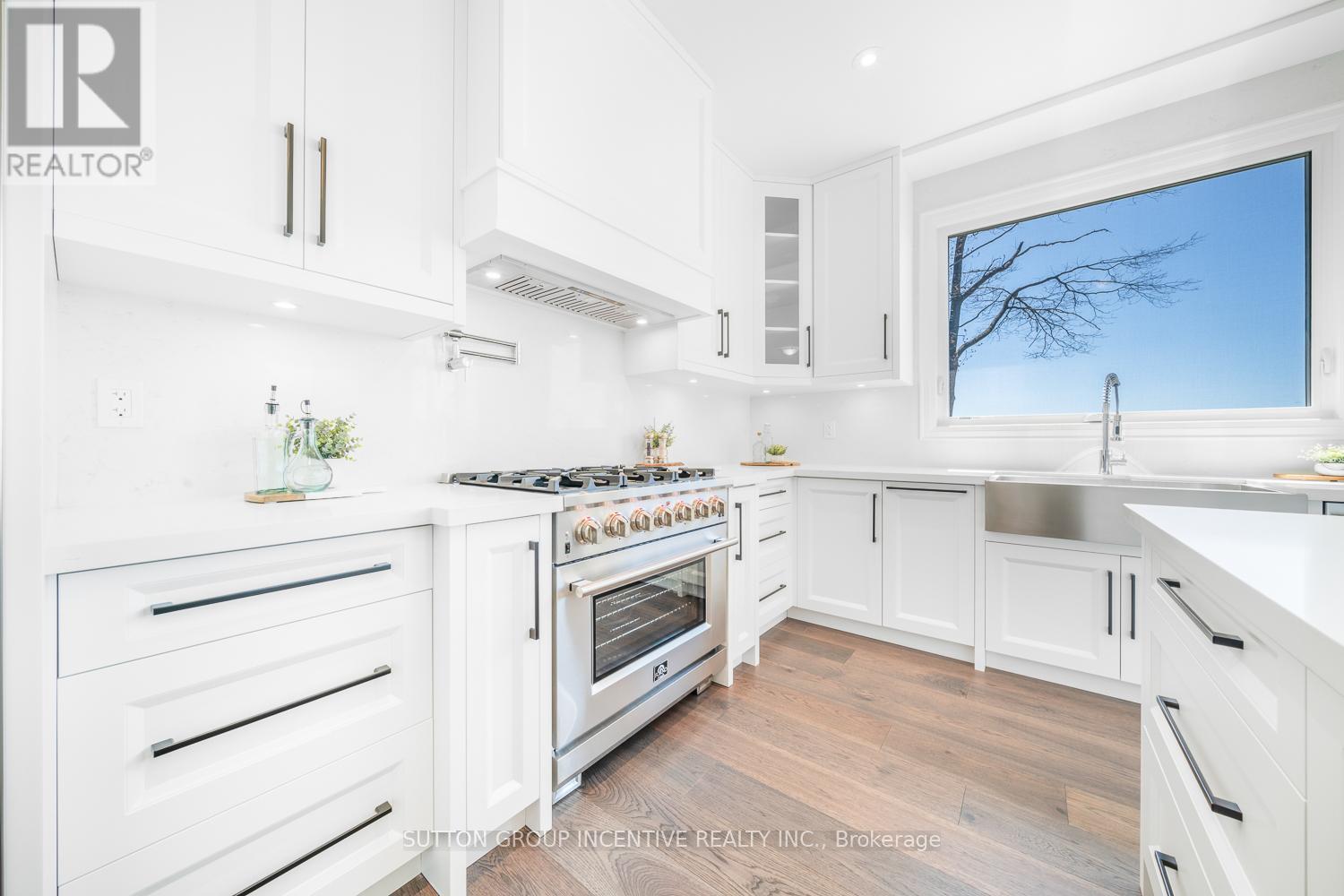 Photo 15 of 3331 Lake St George Boulevard, Severn ON