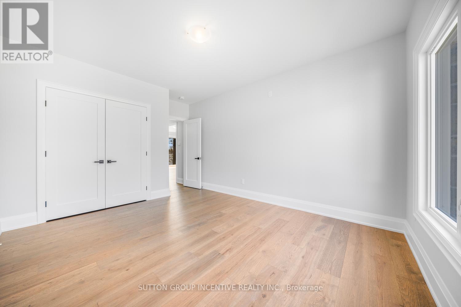 Photo 34 of 3331 Lake St George Boulevard, Severn ON