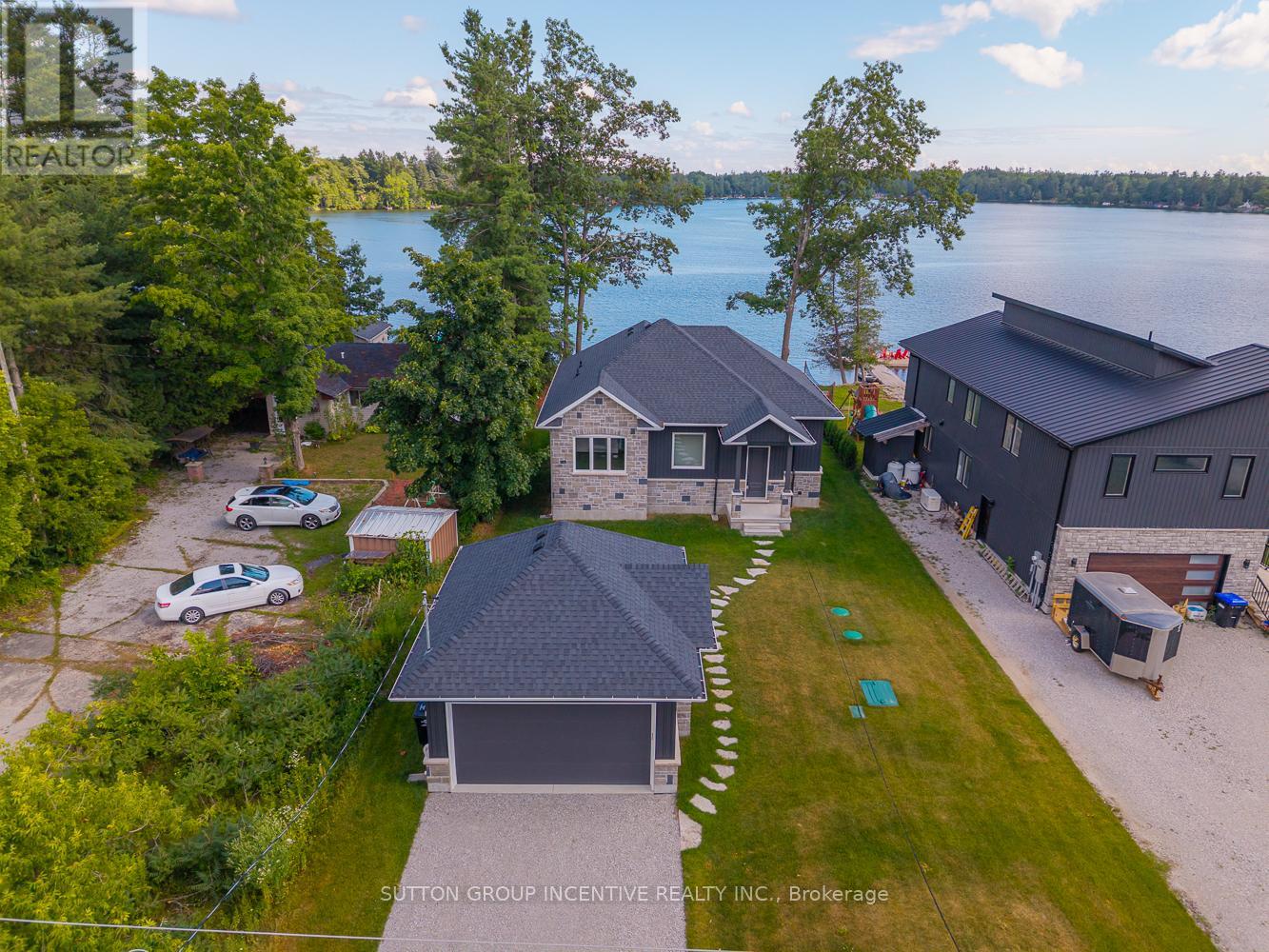 Photo 41 of 3331 Lake St George Boulevard, Severn ON
