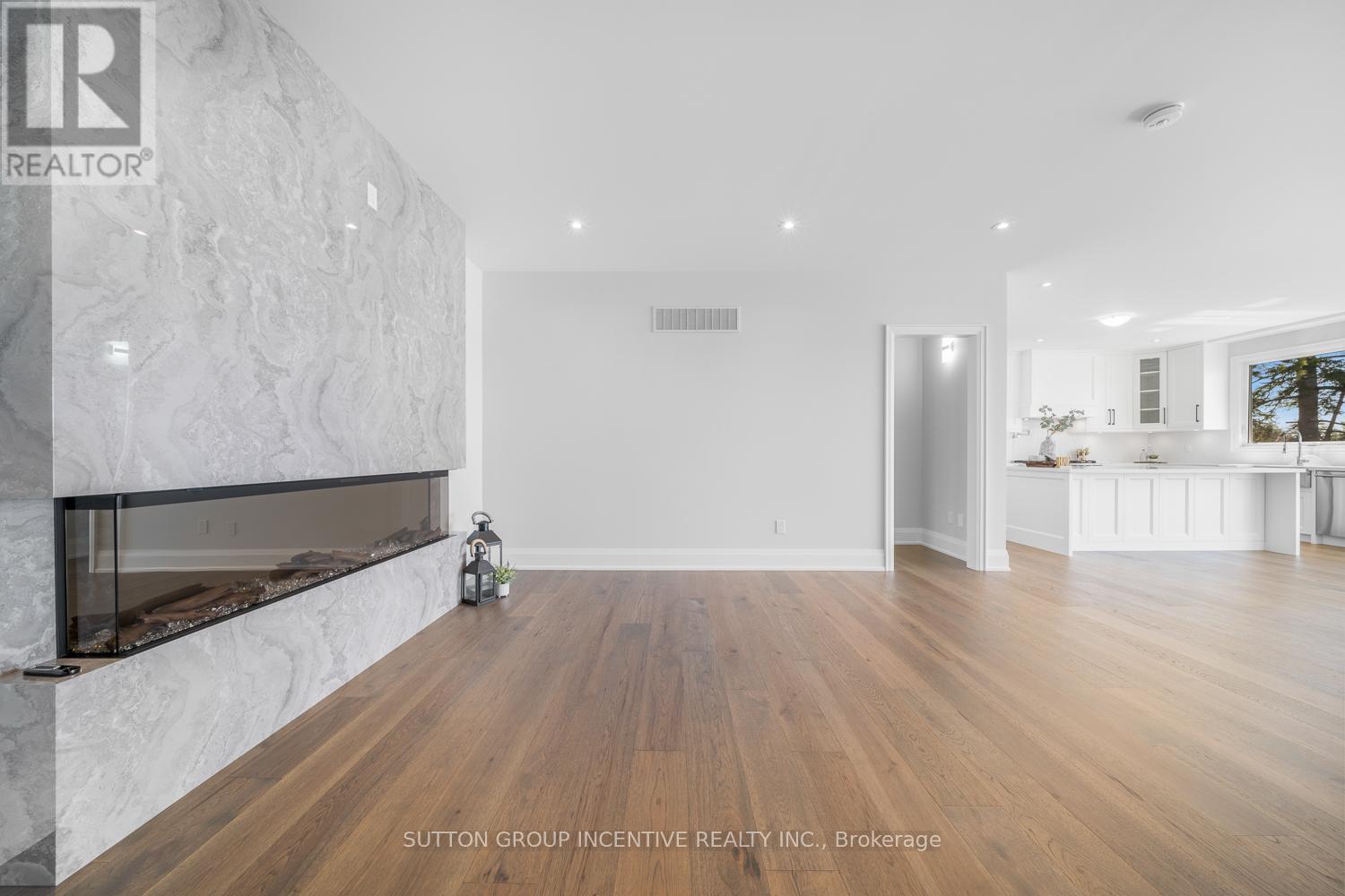 Photo 6 of 3331 Lake St George Boulevard, Severn ON