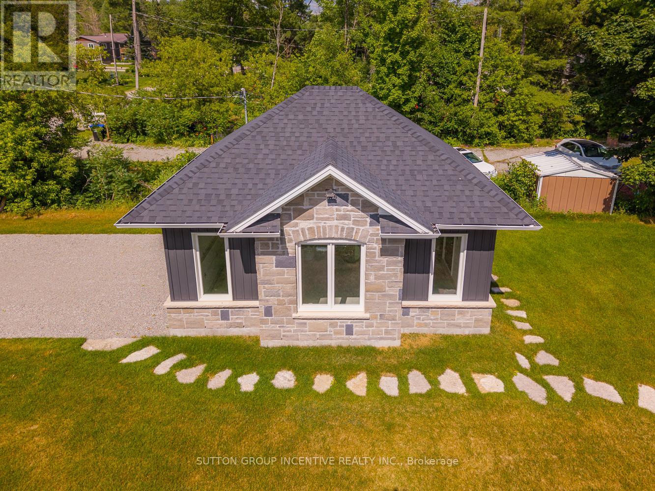 Photo 40 of 3331 Lake St George Boulevard, Severn ON