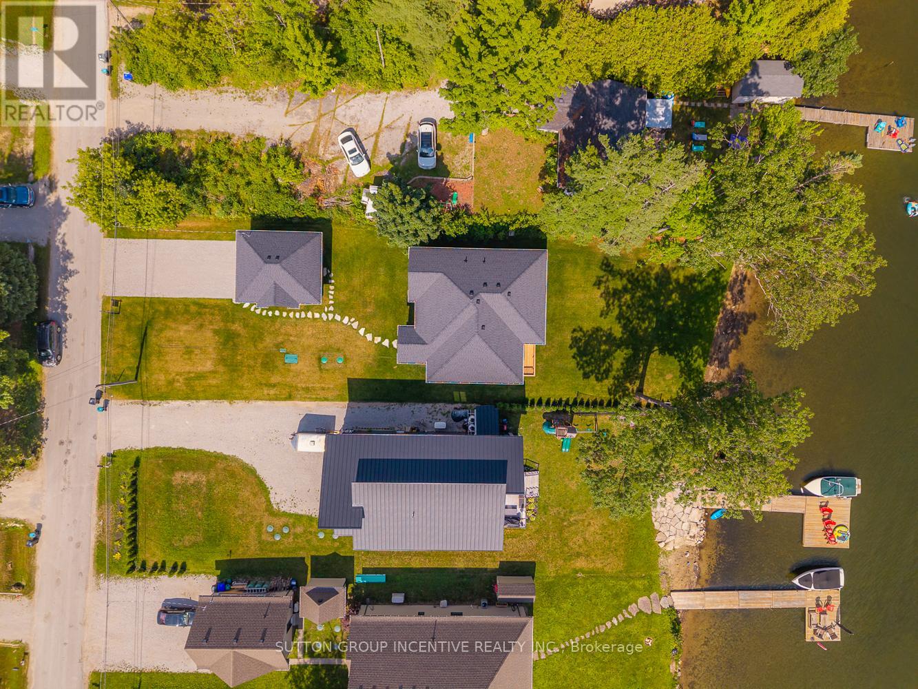 Photo 39 of 3331 Lake St George Boulevard, Severn ON