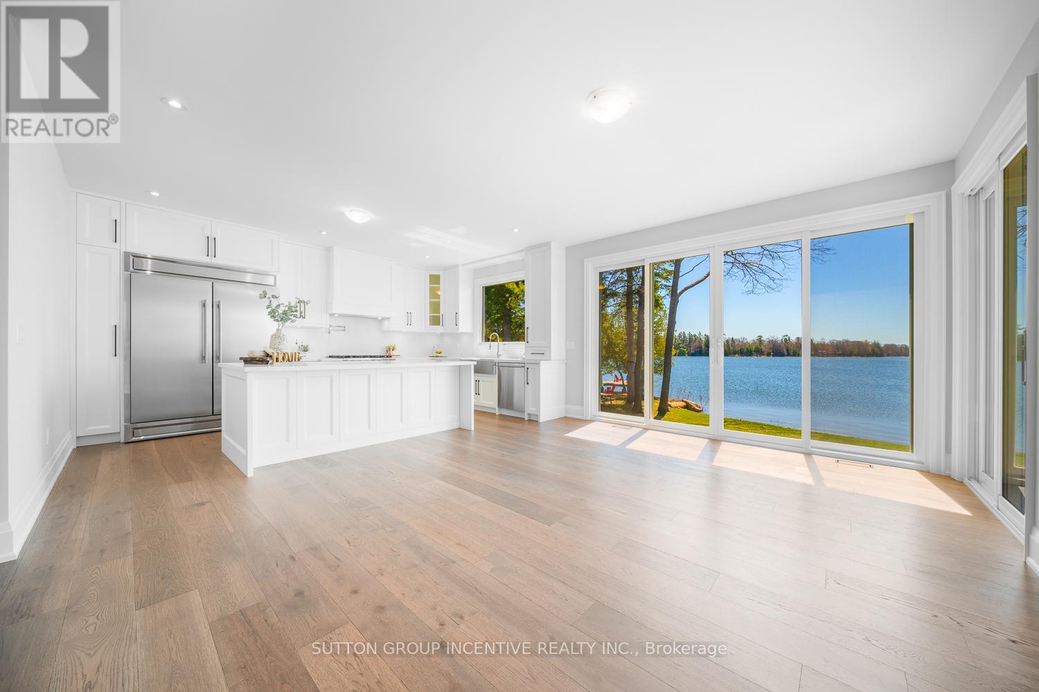 Photo 9 of 3331 Lake St George Boulevard, Severn ON