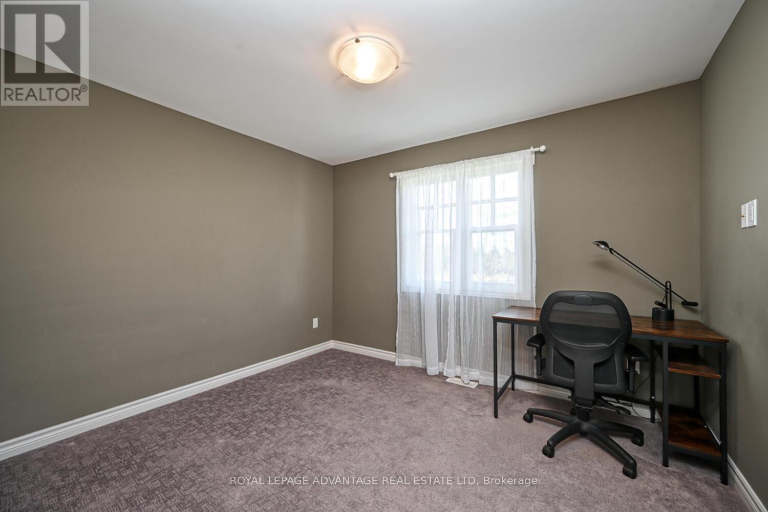 Photo 15 of 119 Sophie Lane, Merrickvillewolford ON