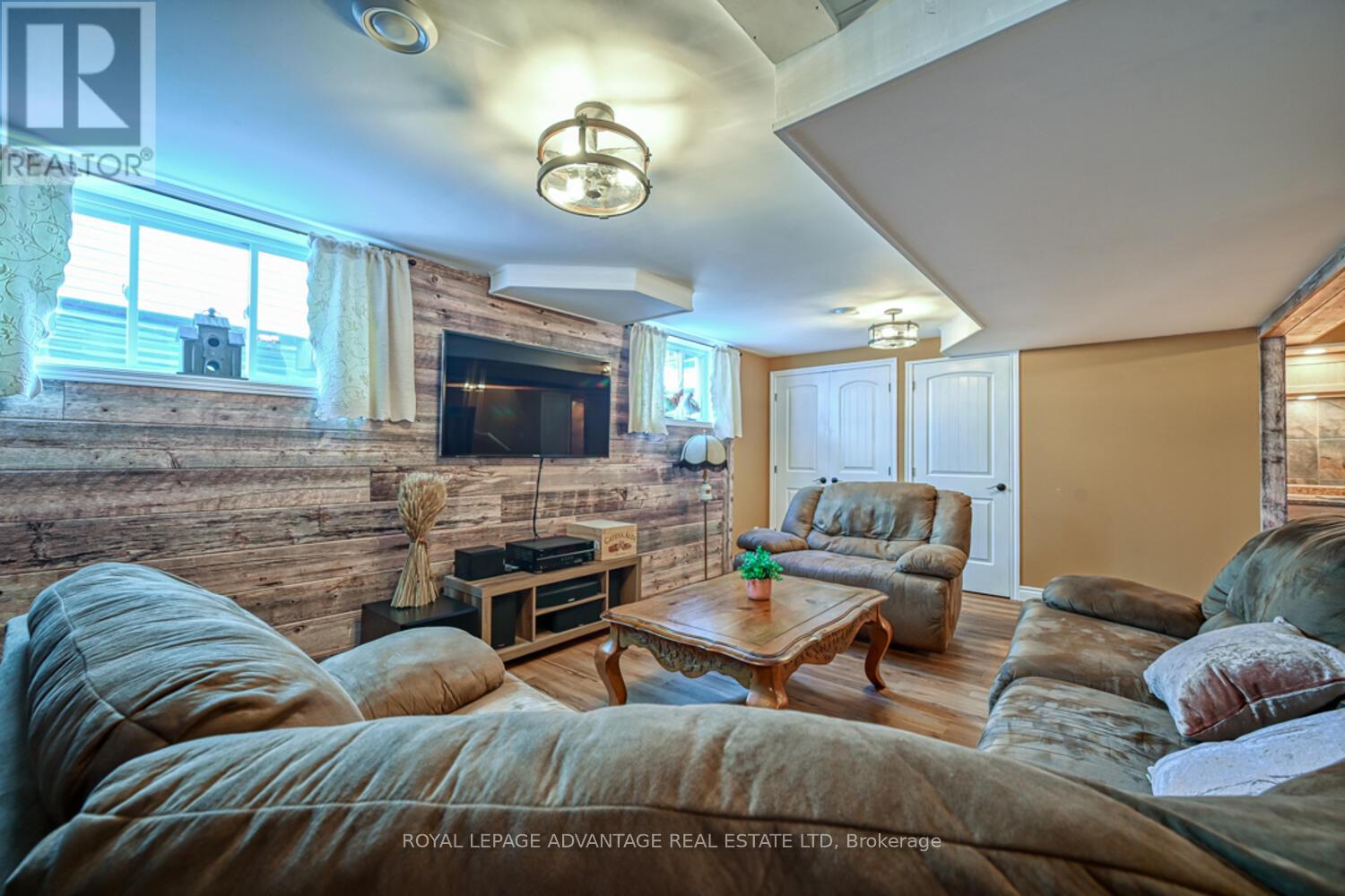 Photo 46 of 119 Sophie Lane, Merrickvillewolford ON