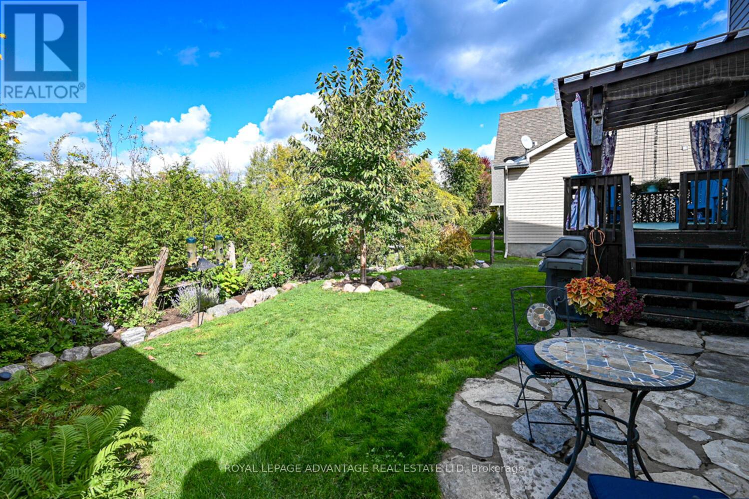 Photo 21 of 119 Sophie Lane, Merrickvillewolford ON