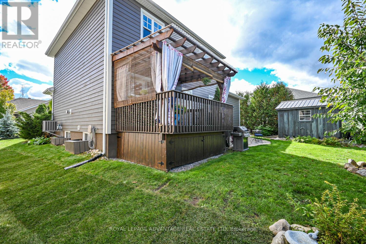 Photo 13 of 119 Sophie Lane, Merrickvillewolford ON