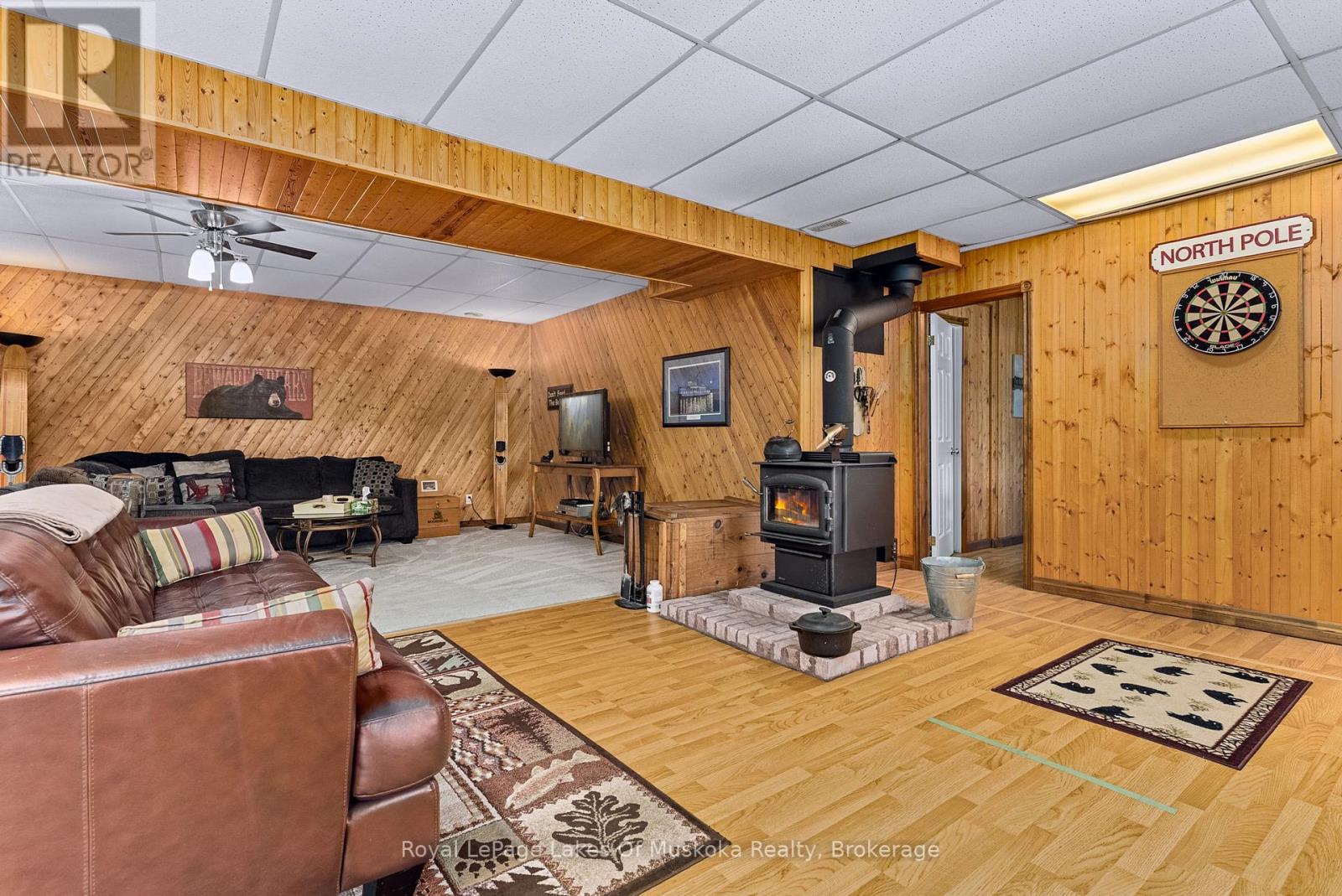 Photo 14 of 300 Wurm Road, Magnetawan ON